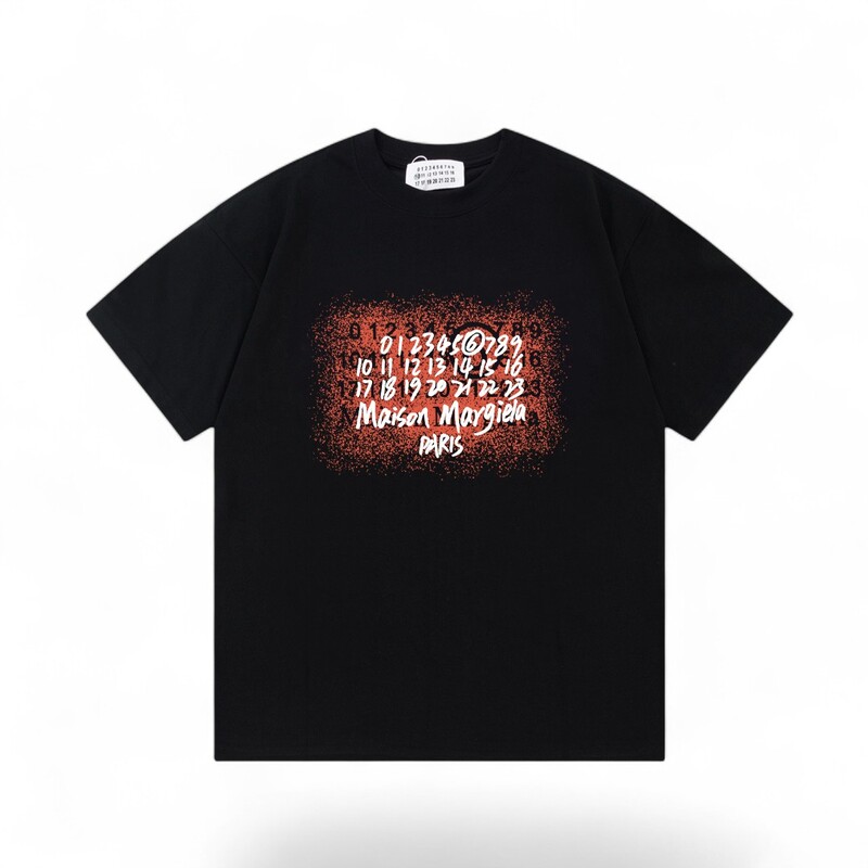Playera Maison Margiela Logo Num�rico Efecto Graffiti
