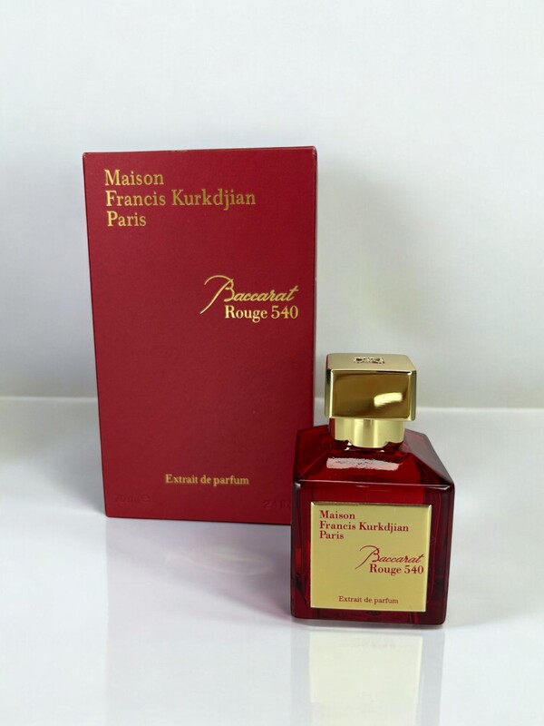 Maison Francis Kurkdjian Baccarat Rouge 540 tipo original